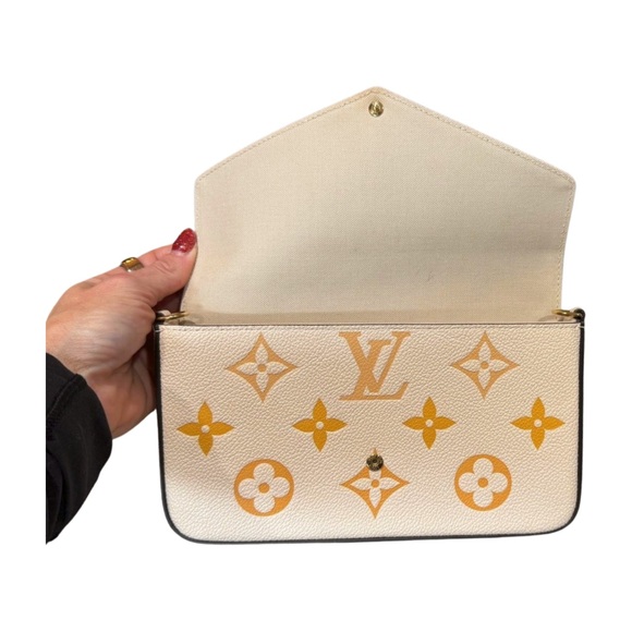 VERY RARE - Louis VUITTON Felicie Pochette Empreinte By The Pool Collection GM - Picture 2 of 10